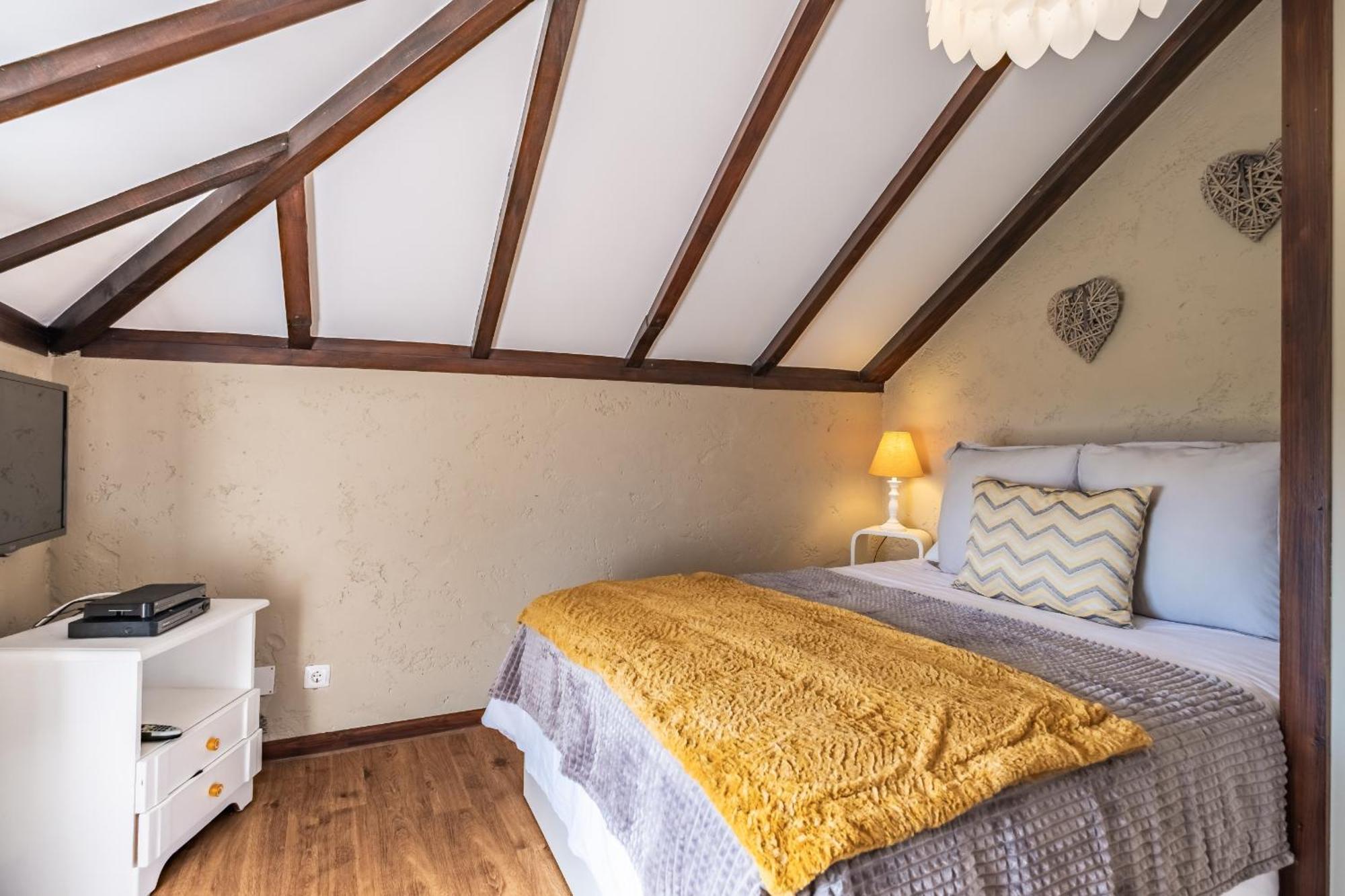 Sao Jorge Cottage - By Wehost Santana  Exterior foto